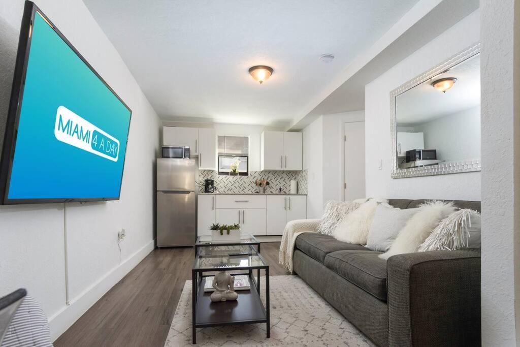 Lovely Apartment Near Brickell 1 마이애미 외부 사진